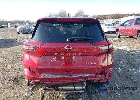 2024 Nissan Rogue Sl Intelligent Awd z USA, uszkodzony, nr VIN 5N1BT3CB4RC722240